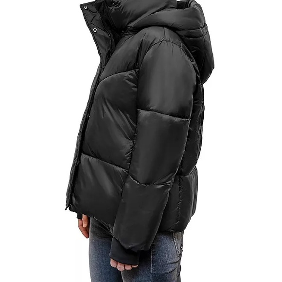 BCBG Nylon Short Quilted Puffer Jacket w Detachable Hood Windproof Water Resist - Picture 4 of 13